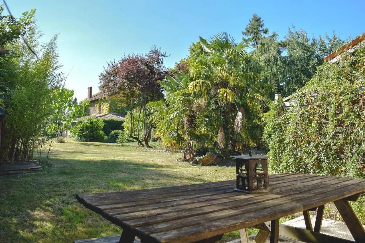 Gites At Le Prielle Madiran 0*,  Francja